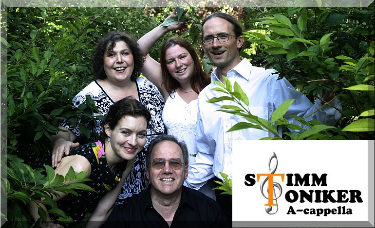 oben: Andreas, Josef, Martin; unten: Amina, Uschi, Natalie